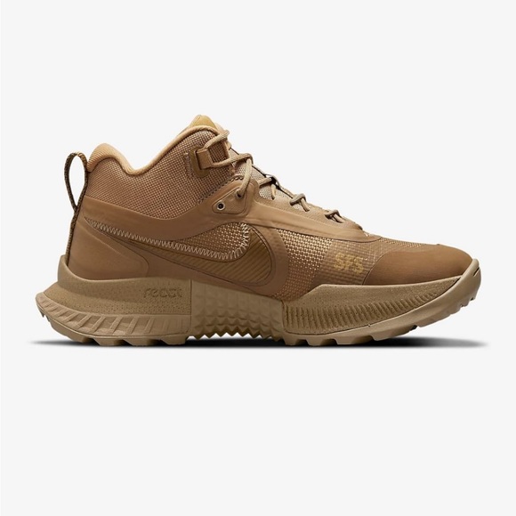 Nike React SFB Carbon Men’s Elite Outdoor Shoes - Picture 7 of 12